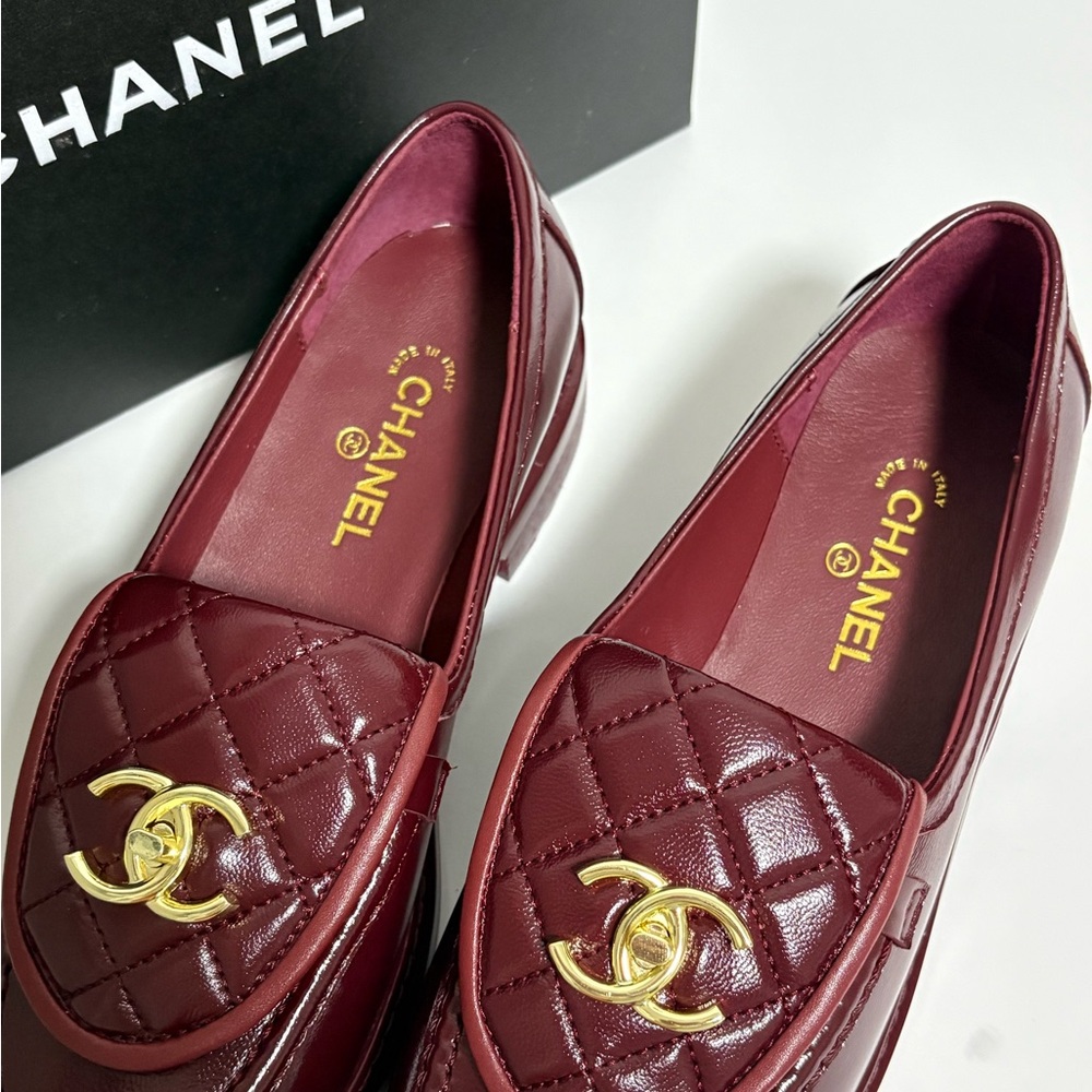 Chanel Women's Loafers - Picture 3 of 6